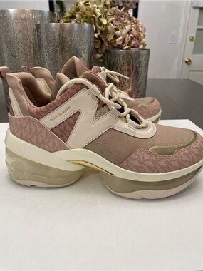 Michael Kors Women's Pink Platform Sneakers 11 M